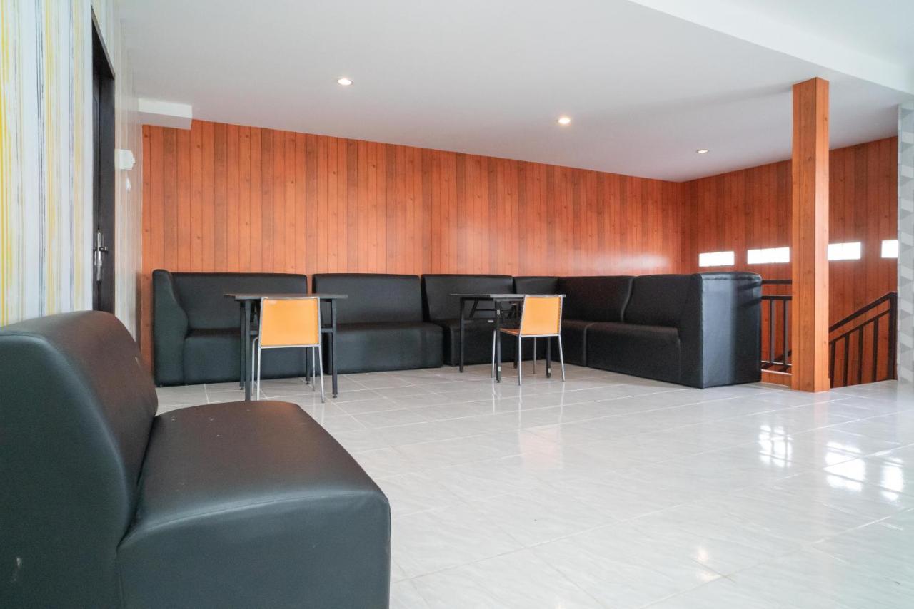 Hotel Reddoorz Near Itc Cempaka Mas 2 Jakarta